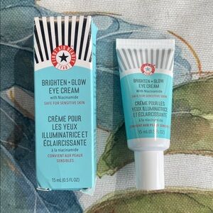 First Aid Beauty - Brighten + Glow Eye Cream